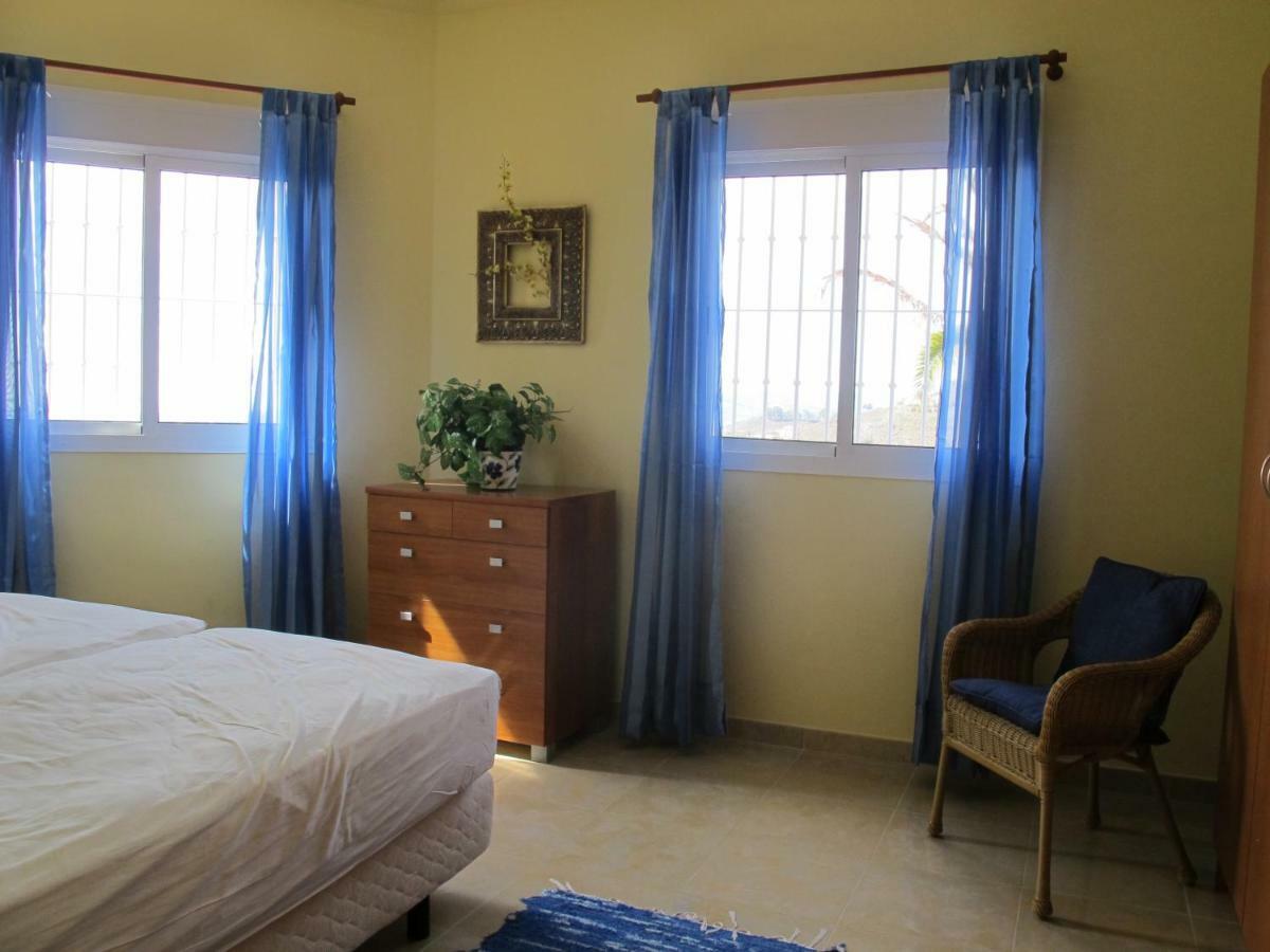 Villa Camakini With Heated Pool And Sea View Arenas (Malaga) Exterior foto