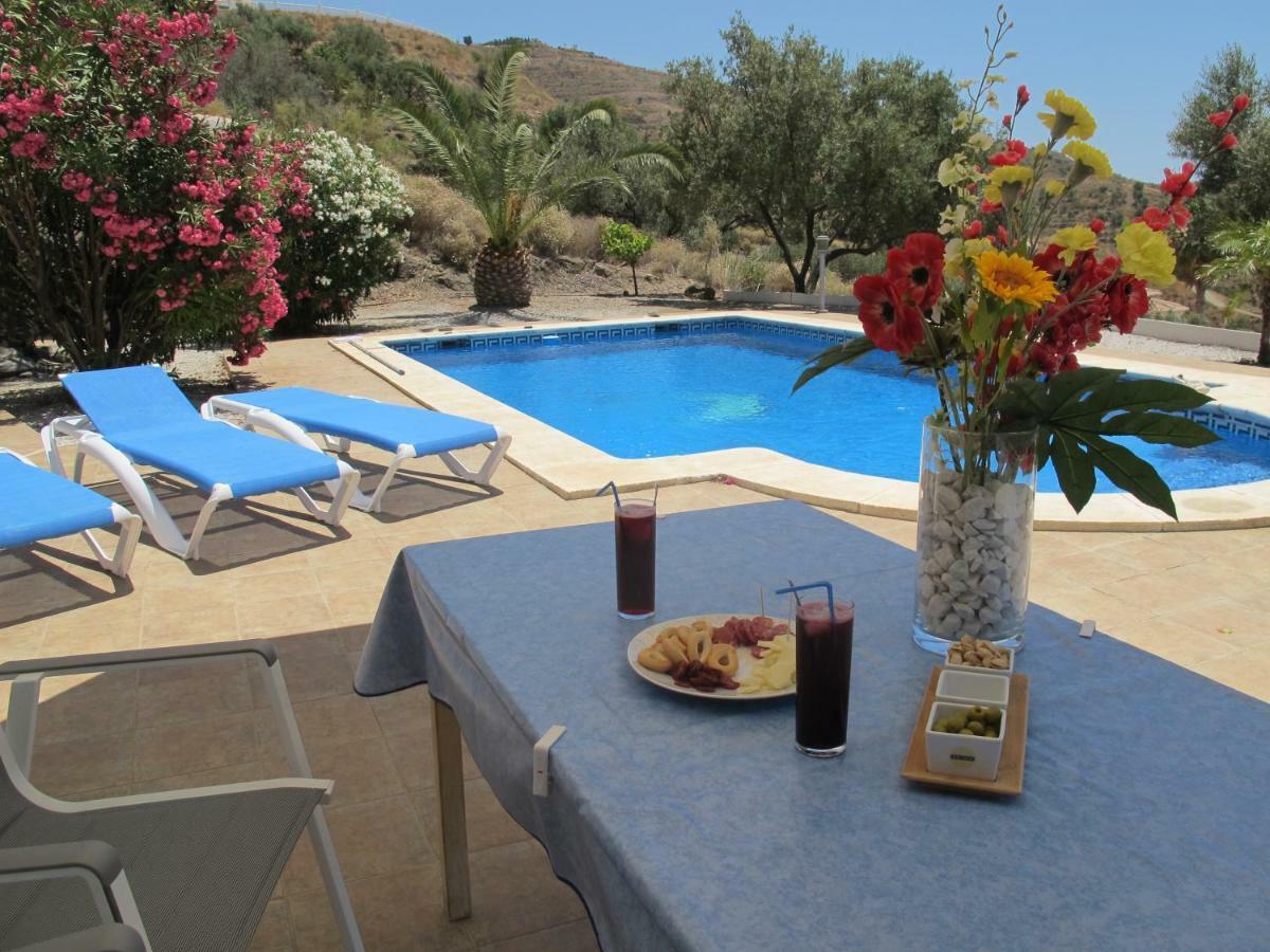 Villa Camakini With Heated Pool And Sea View Arenas (Malaga) Exterior foto